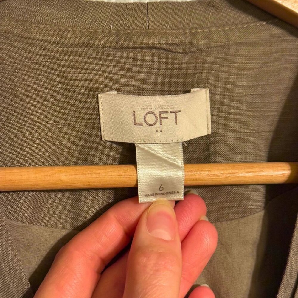 Ann Taylor LOFT I Taupe I Linen Blend I Blazer Jacket I Size 6 - Picture 3 of 5
